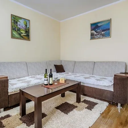 아파트 View 00-24