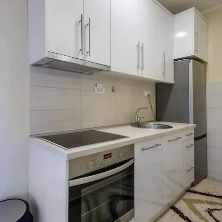 View 00-24 * 베오그라드